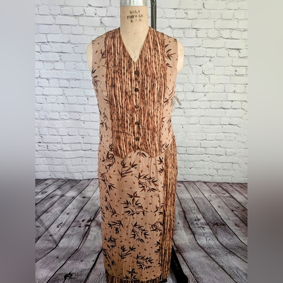 Doncaster NWT Brown & Tan Bamboo Leaf Rayon & Flax Vest Size 16 - Picture 8 of 8